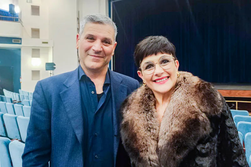 Giorgio Rossini and his wife, entrepreneur Rosaria Alfano, attended Shen Yun’s debut performance in Avellino at the Teatro Carlo Gesualdo on Feb. 20, 2026. (Qiu Ying/The Epoch Times)