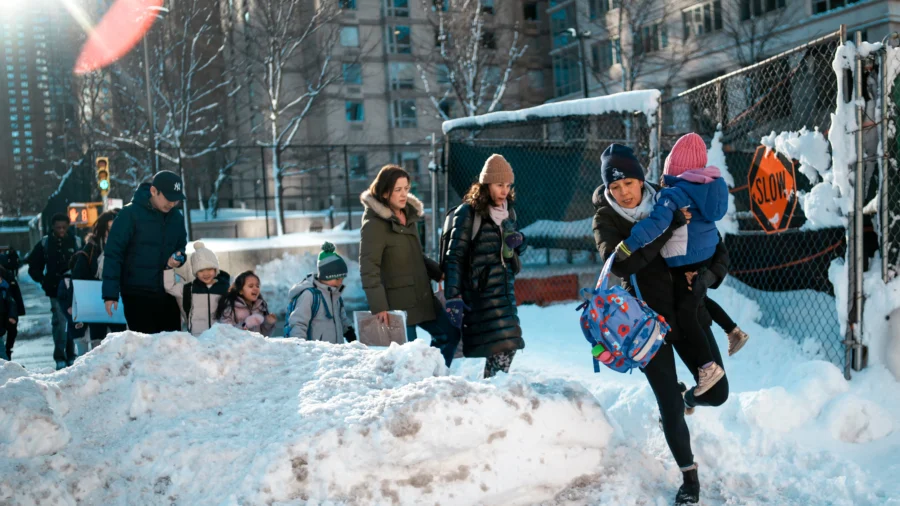 Northeast US Digs Out From Brutal Snowstorm That Disrupted Flights and Canceled School