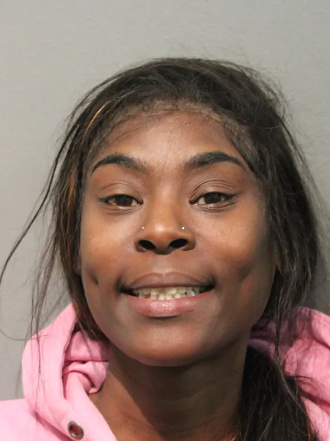 Photo of Montoya Perry (Courtesy of Chicago Police Department)