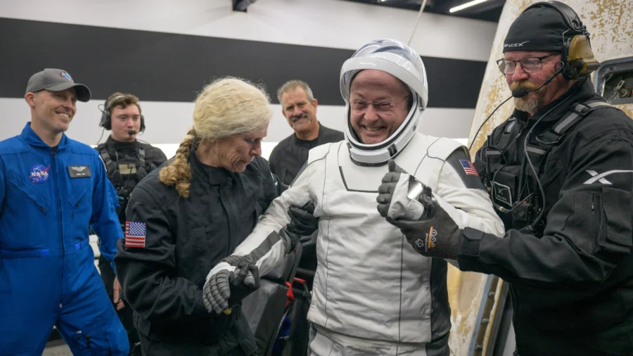 NASA Identifies Astronaut Who Suffered Medical Emergency on Space Station
