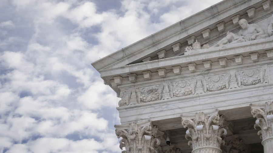 Supreme Court Hears Arguments on Gun Ownership by Drug Abusers