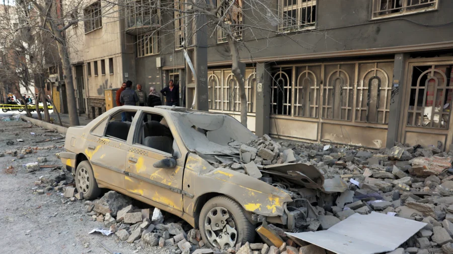 French–Israeli Filmmaker Shares How His Countrymen Are Experiencing the Conflict With Iran