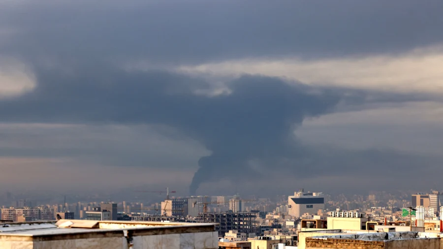 Iran Rejects Trump's 'Unconditional Surrender' Demand, Apologizes to Gulf Countries Over Attacks