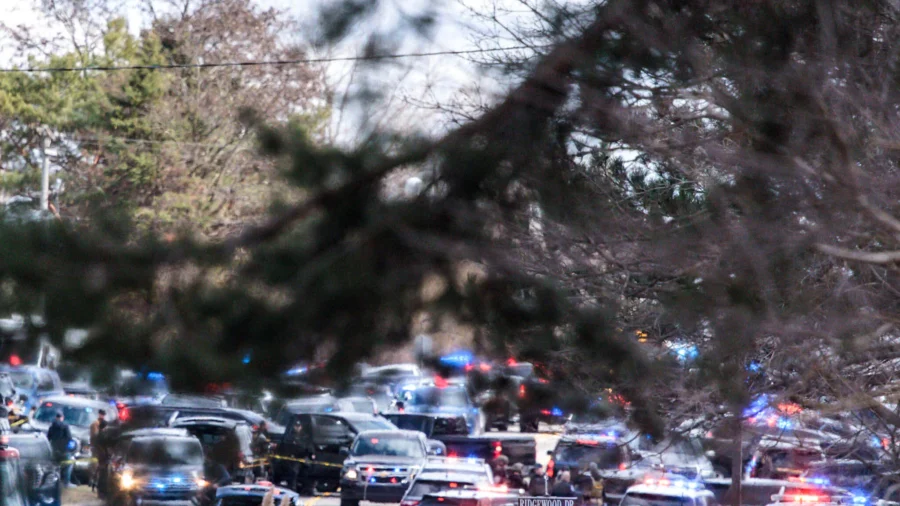 FBI Holds Press Conference on Temple Israel Attack