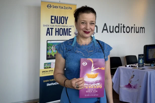 Mary Lippa attends Shen Yun at the Living Arts Centre in Mississauga on March 14, 2026. (Xinxin Teng/The Epoch Times)