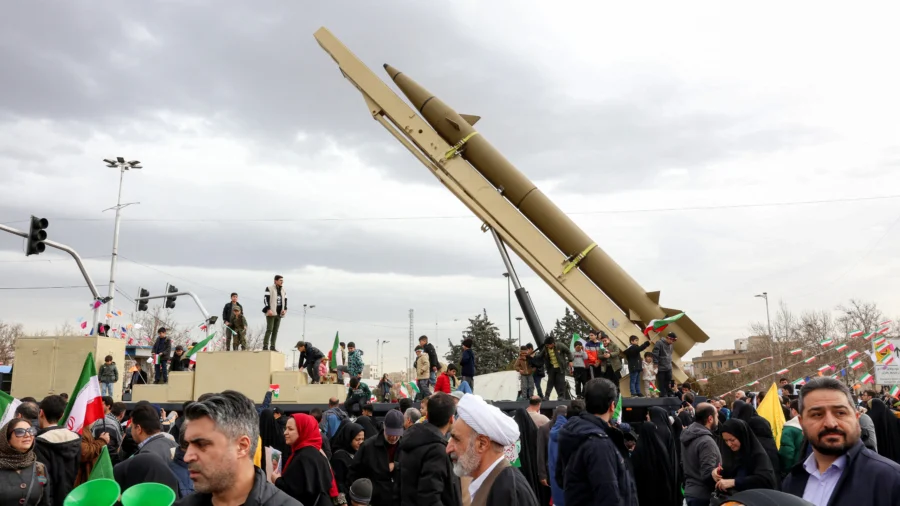 Iran Targets Joint US-UK Base in Indian Ocean