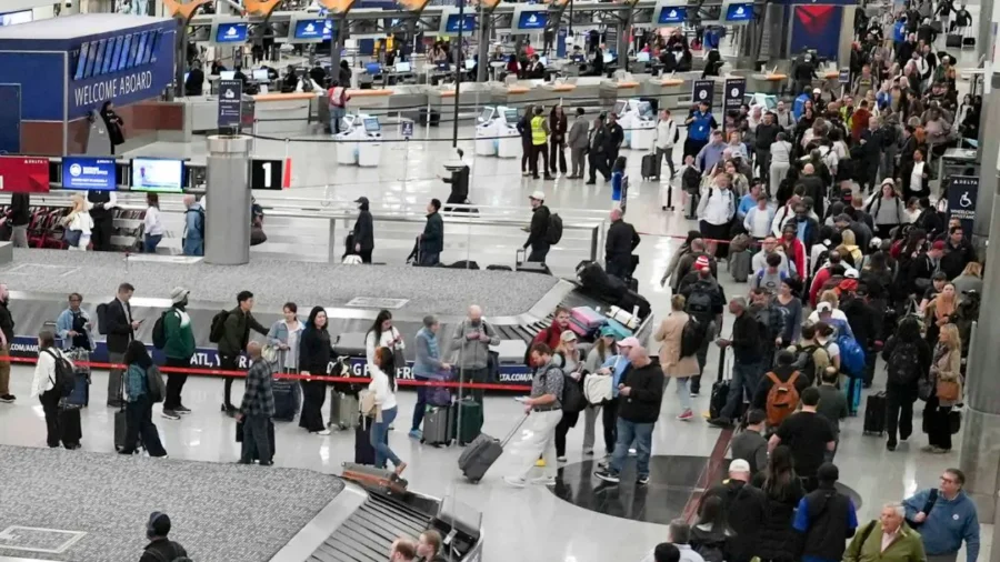 Wait Times Reach 2 Hours in Atlanta After TSA Workers Call Out of Work