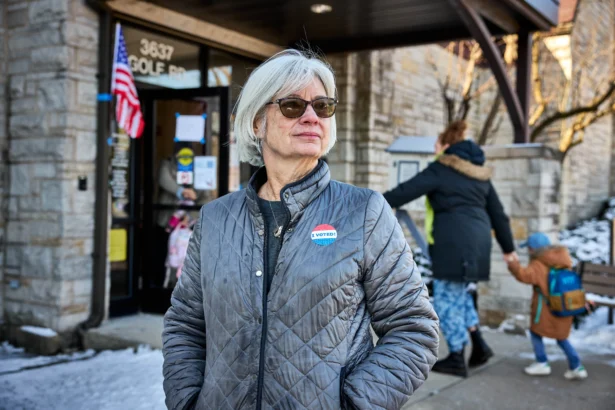 Cynthia Greenwood outside Trinity Lutheran Church in Evanston, Ill., on March 17, 2026. (Nathaniel Smith for The Epoch Times)