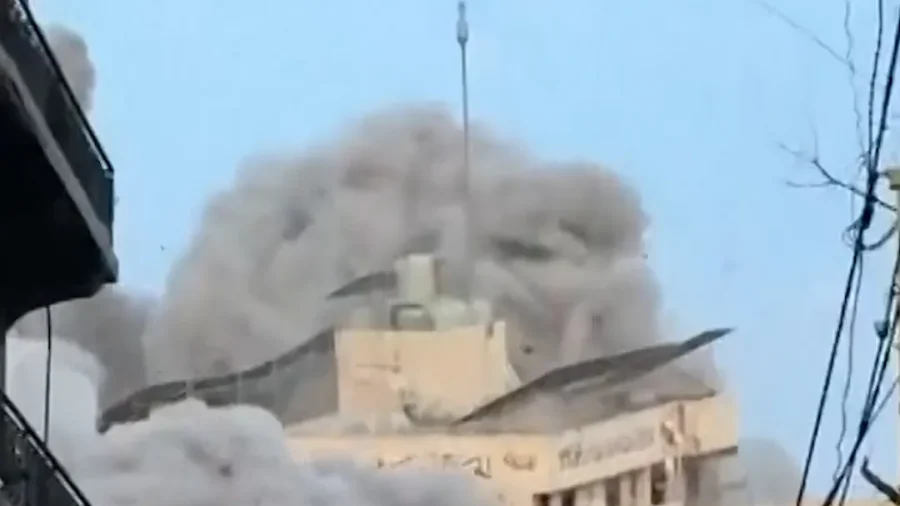 Israeli Airstrike Hits Apartment Building in Central Beirut
