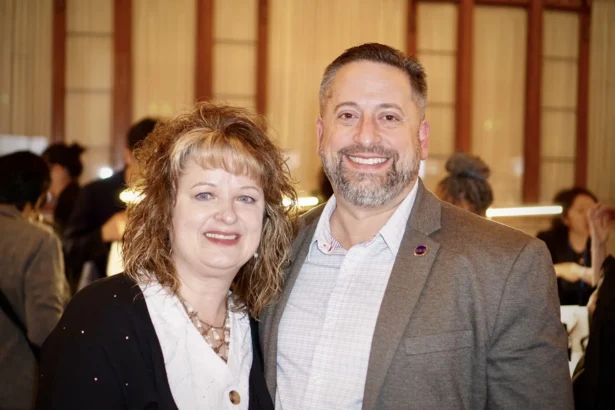 Donna and Sam Reed attend Shen Yun at the Benedum Center for the Performing Arts in Pittsburgh on March 21, 2026. (Lily Sun/The Epoch Times)