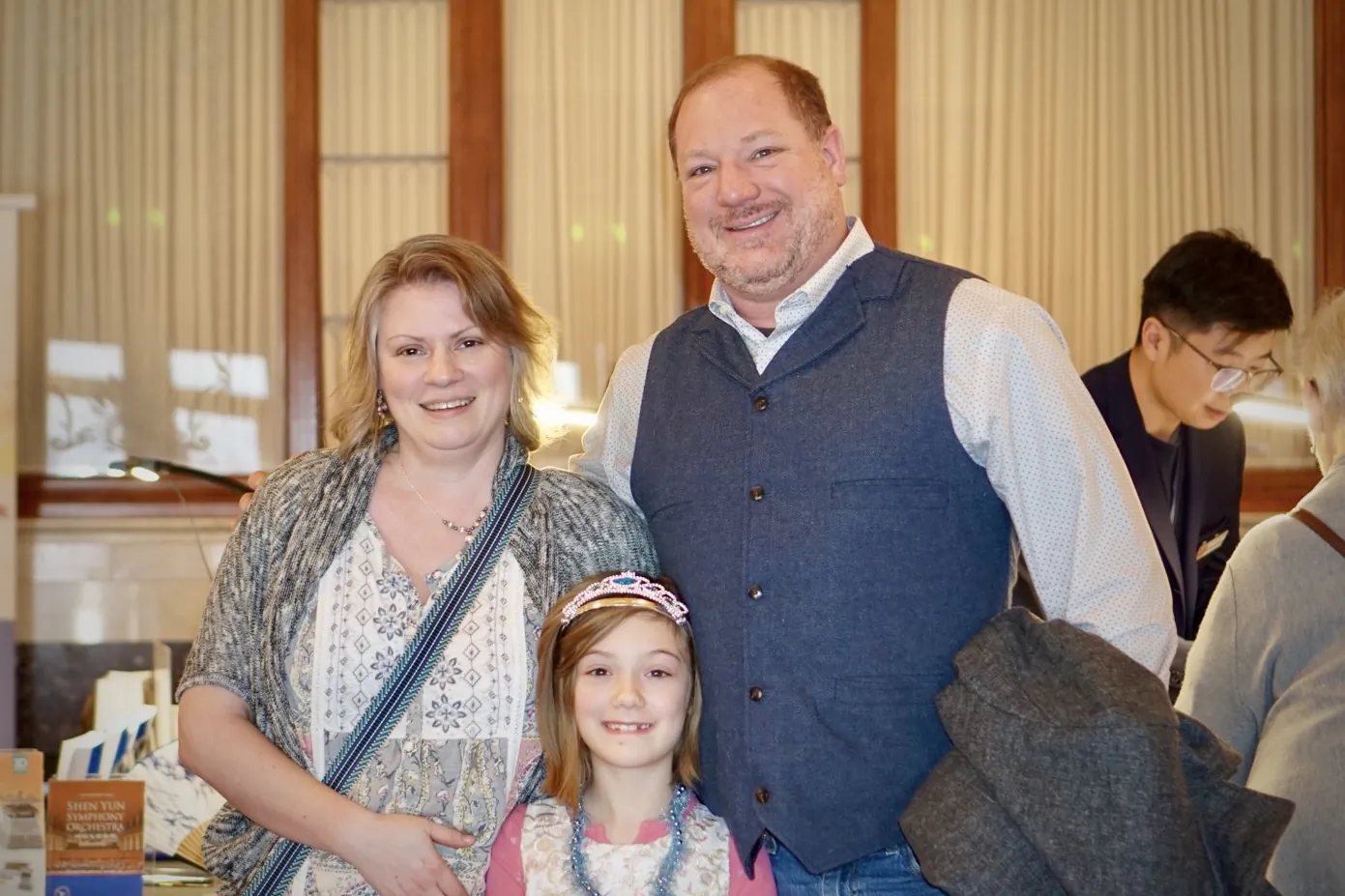 Jackie and Danny Griffith, as well as their young daughter, Alivia Griffith, watched Shen Yun at the Benedum Center for the Performing Arts in Pittsburgh on March 21, 2026. (Lily Sun/The Epoch Times)