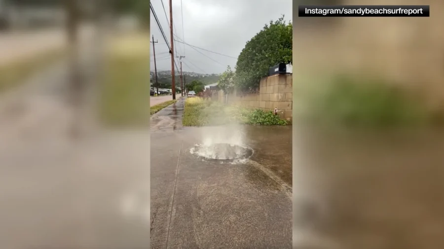 Water Surges Up Drain Pipe Amid Hawaii Flooding