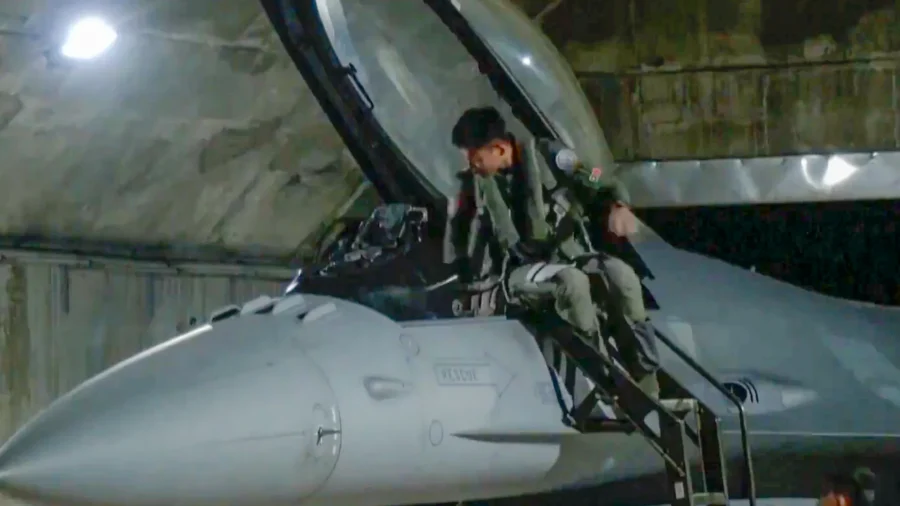 Taiwan to Receive US Fighter Jets in Fall: Official