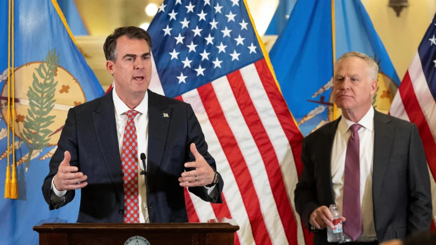Oklahoma’s Governor Picks Energy Executive Alan Armstrong to Fill Mullin’s Senate Seat