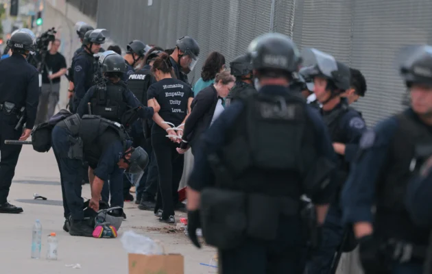 Los Angeles Police Arrest Dozens of Protesters After ‘No Kings’ Rally ...