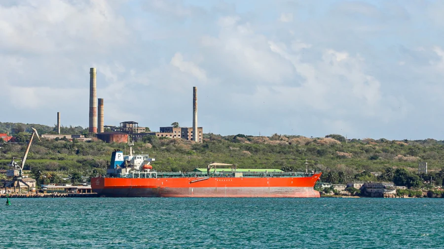 US Has No Problem With Russian Oil Tanker Sending Supply to Cuba, Trump Says