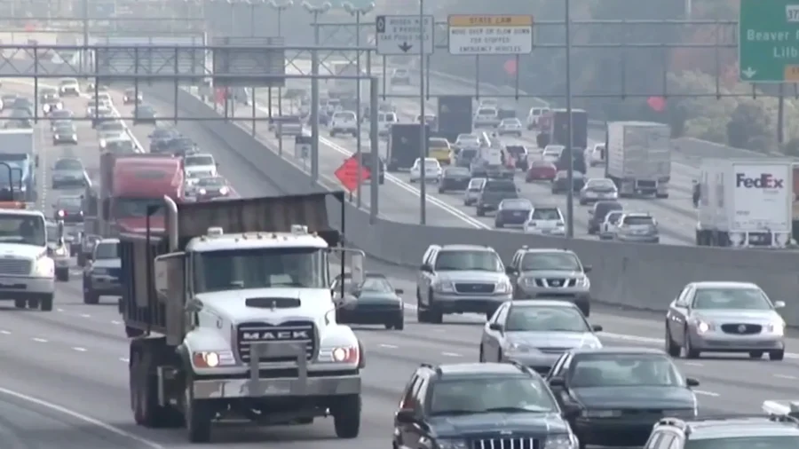 Indiana Becomes First State to Ban Commercial Driver’s Licenses for Illegal Immigrants