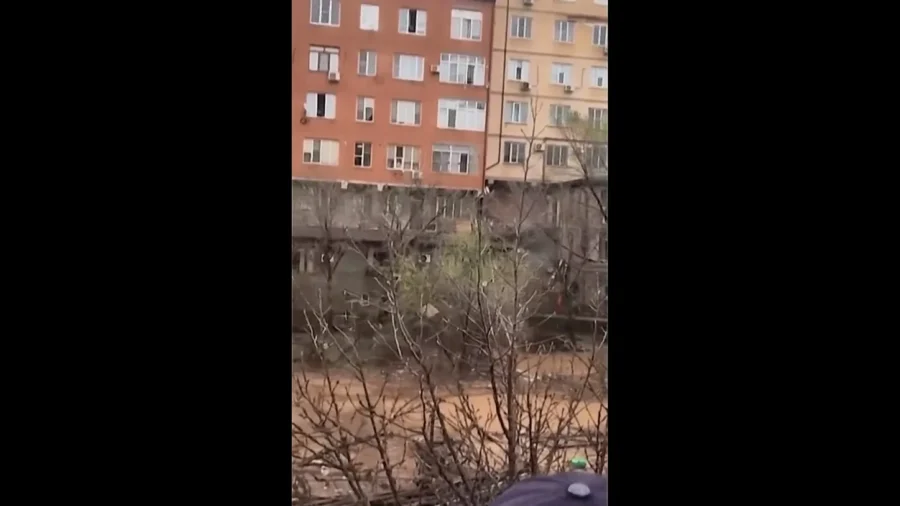 Building Collapses Amid Heavy Flooding in Russia’s Dagestan