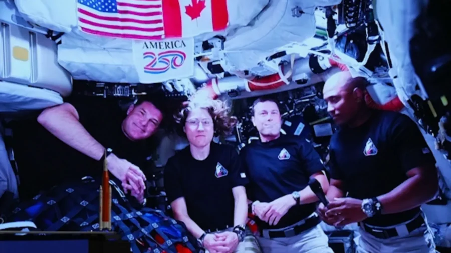 'I’ll Ask for Your Autograph': Trump Says to Artemis Crew