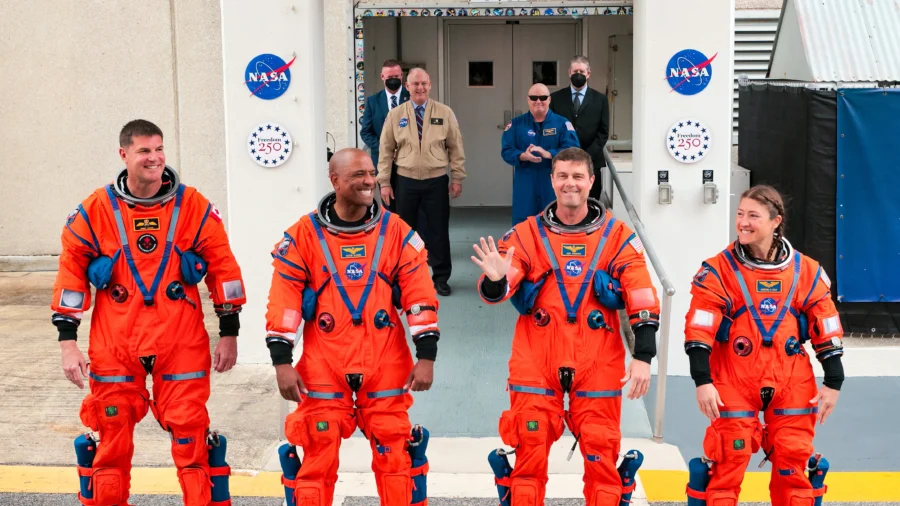 Artemis II Crew Returns to Houston After Lunar Mission
