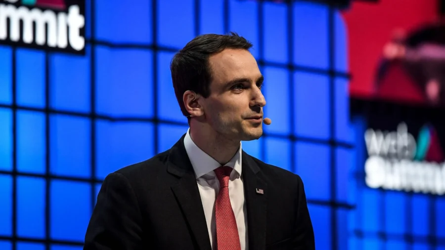 US Warns of ‘Industrial-Scale’ Efforts by China to Extract AI Technology