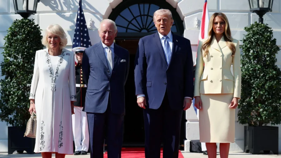 King Charles, Queen Camilla Greeted by President Trump, First Lady