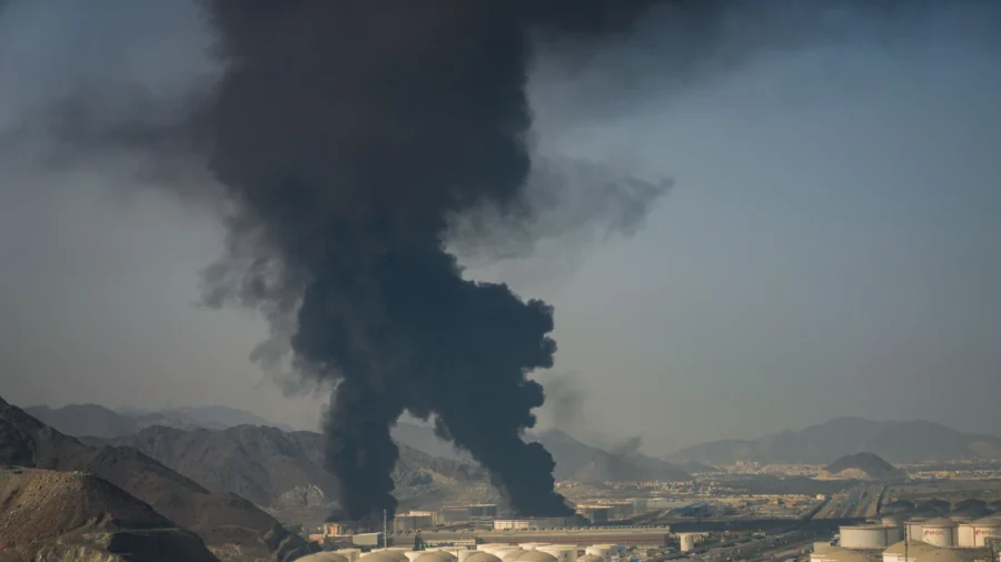 UAE Says Iran Struck Oil Exporting Facility With Drone