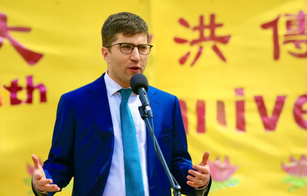 Conservative MP Garnett Genuis celebrates World Falun Dafa Day on Parliament Hill in Ottawa on May 5, 2026. (Jonathan Ren/The Epoch Times)