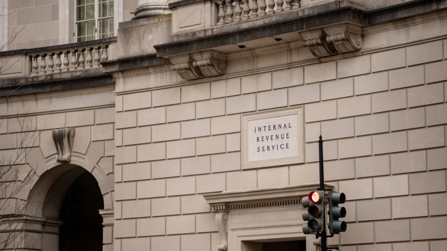 Tax Delinquency Increasing Among Federal, Retired Employees, IRS Watchdog Reveals