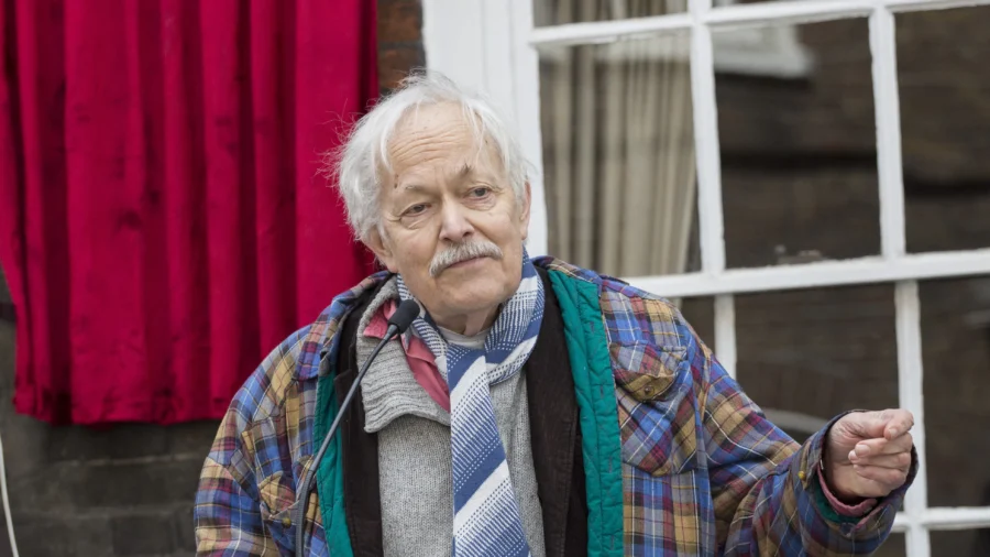 Michael Pennington, 'Star Wars' Actor and Celebrated Shakespearean, Dies at 82