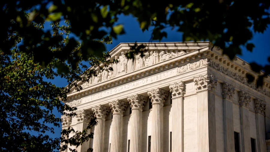 Supreme Court Clears Way for Alabama to Adopt New House Map That Removes Majority-Black District