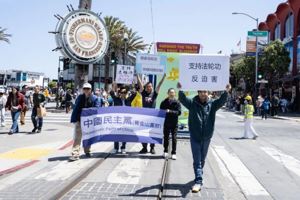 Several pro-democratic activists, members of Democratic Party of China, attended the whole parade in San Francisco on May 9. (Gary Wang/The Epoch Times)