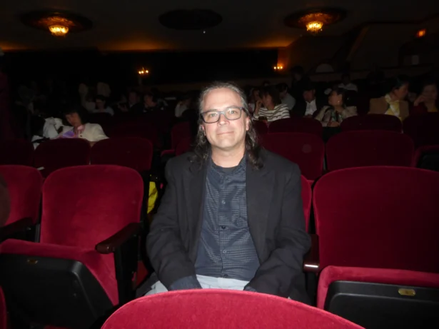 Chris Stimpson attends Shen Yun Performing Arts at the Palace Theatre in Stamford, Conn., on May 10, 2026. (Frank Liang/The Epoch Times)