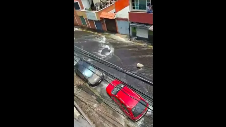 Water Gushes Through Mexico City Streets After Massive Water Pipe Leak