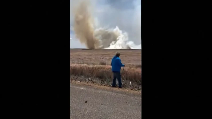 2 Navy Jets Crash During Air Show in Idaho