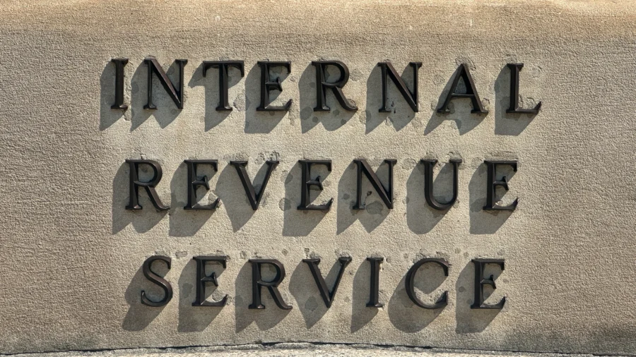 Trump Drops $10 Billion Lawsuit Against IRS