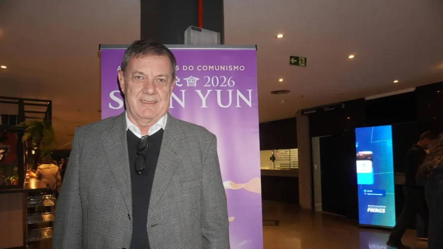 ‘I Never Expected It Would Be This Good … Truly Incredible,’ Brazilian Patron Praises Shen Yun Through Tears
