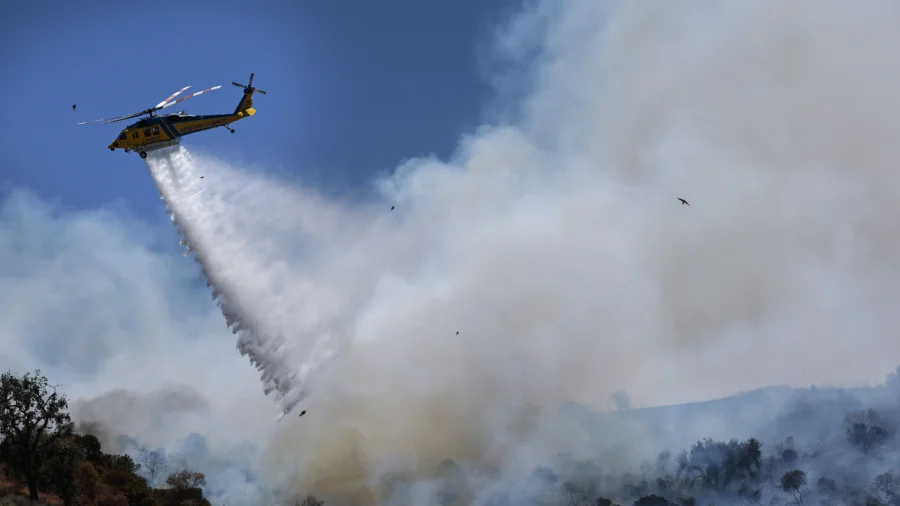 Sandy Fire Burns Nearly 1,400 Acres