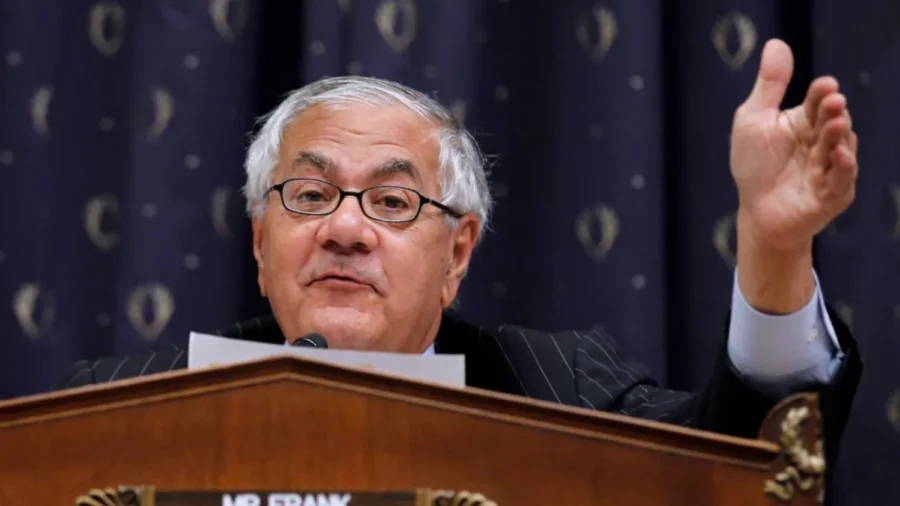 Former Rep. Barney Frank Dies at Age 86, Family Says