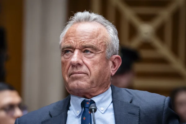RFK Jr. Joins Make Iowa Healthy Again Rally in Des Moines
