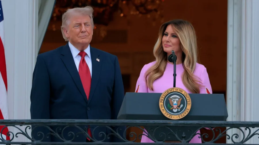 Trump Promotes White House UFC Event
