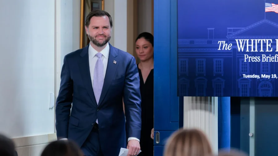 Vance Stands In for Karoline Leavitt at White House Briefing, Jokes About Paternity Leave Deal