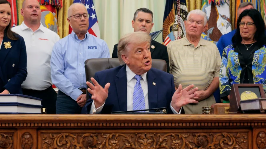 Trump Says US Wants No Tolls on Hormuz Strait