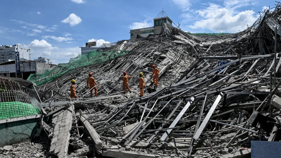 Building Under Construction in the Philippines Collapses, Leaving 3 Dead and 17 Missing