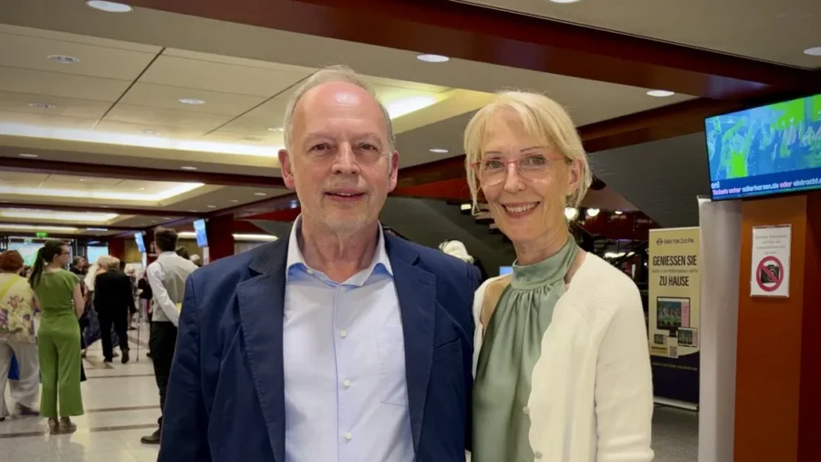 ‘These Are Values We Truly Need,’ Frankfurt Audience Says as Shen Yun Sells Out