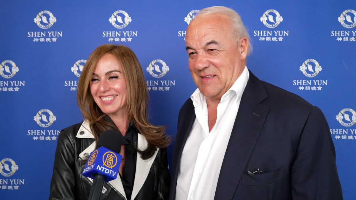 Richard Bellivier and Fatima Ouatiki were among the audience at the Palais des Congrès in Paris on the evening of May 2 to see Shen Yun. (NTD)