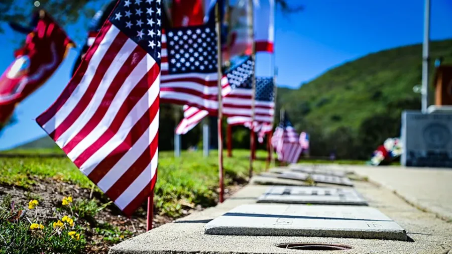 Freedom 250 Holds National Memorial Day Tribute at Arlington National Cemetery