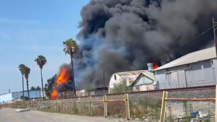 Heavy Smoke Billows From California Industrial Blaze