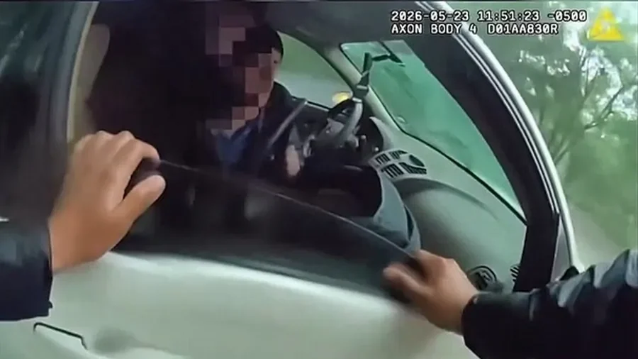 Officer Saves Baby From Flooded Car in Texas