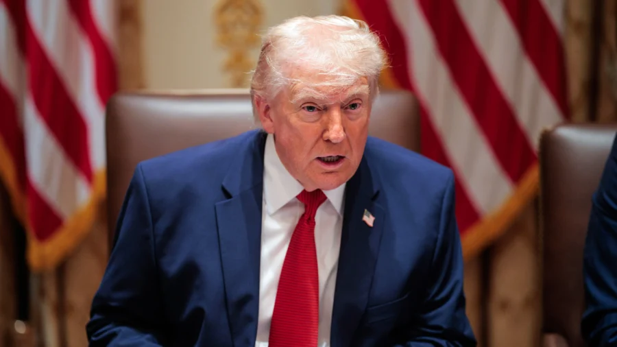 Trump Rules Out Iran Sanctions Relief as He Advances Peace Talks